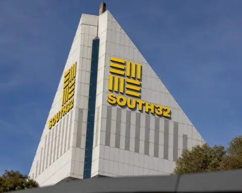 South32 (ASX:S32) eyes manganese recovery after June drop