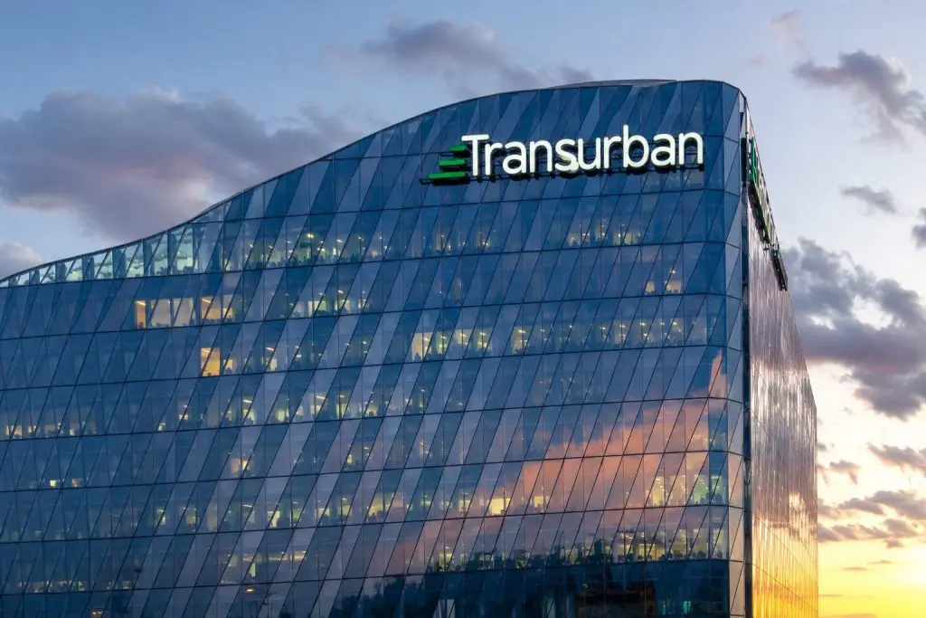 Transurban (ASX:TCL) lags ASX 200 after shares fall more than 35c on ex-distribution date