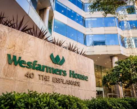 Wesfarmers trades near A$86 as Bunnings keeps focus after heavy week