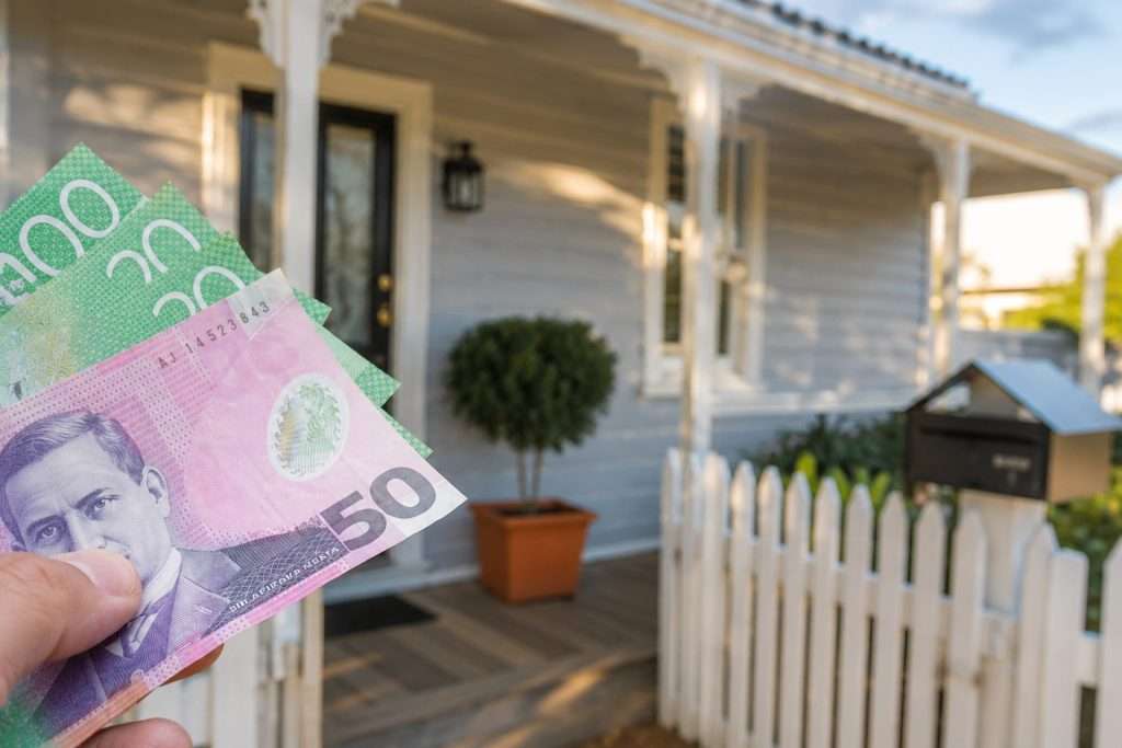 New Zealand Rate Hike Pushes Up Floating Home Loan Rates