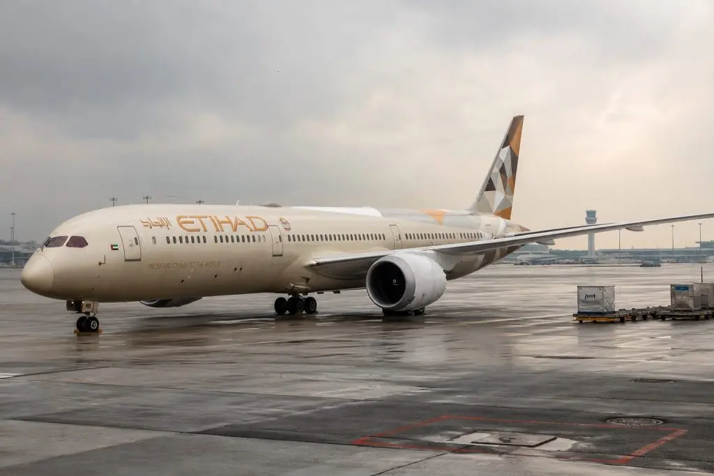 Etihad Orders 10 Boeing Jets, Raising Talk of Hard-to-Get 787 Slots