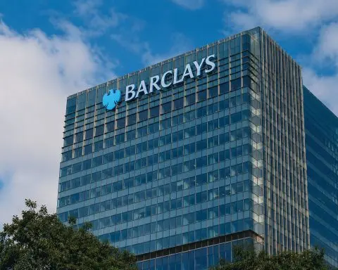 Barclays gains on FTSE after £500m buyback priced below market