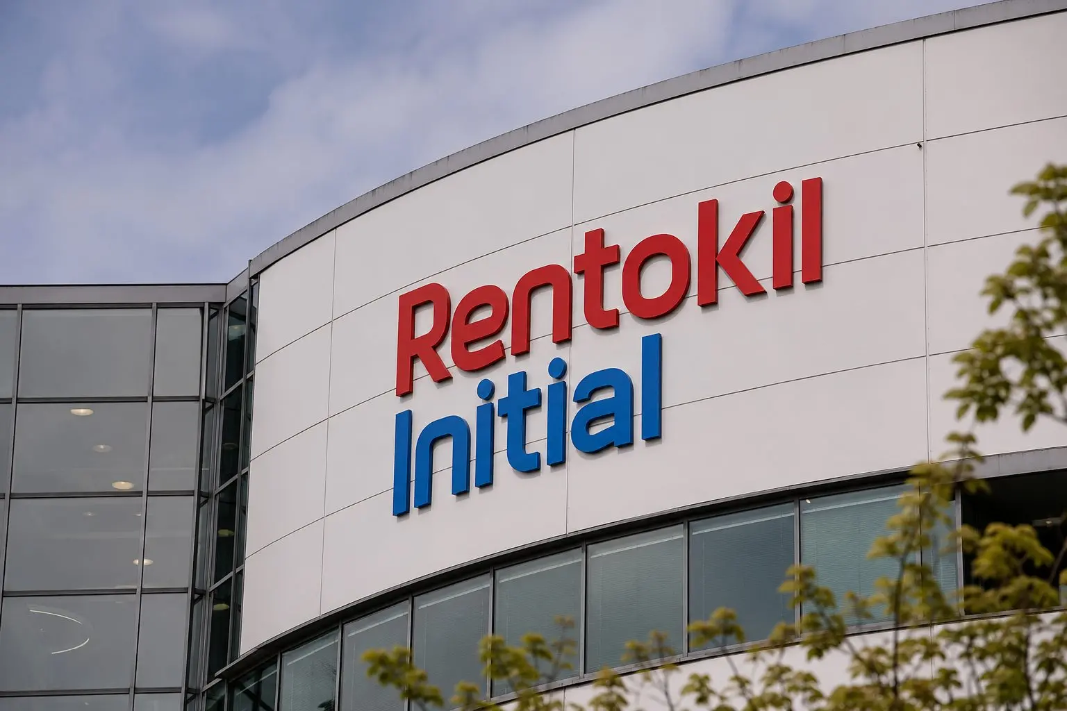 Rentokil Initial plc (LON:RTO) stock rises after Goldman Sachs Group Inc (NYSE:GS) upgrade as U.S. pest recovery becomes price test