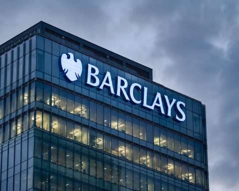 Barclays buyback math looks better with stock closing week near highs