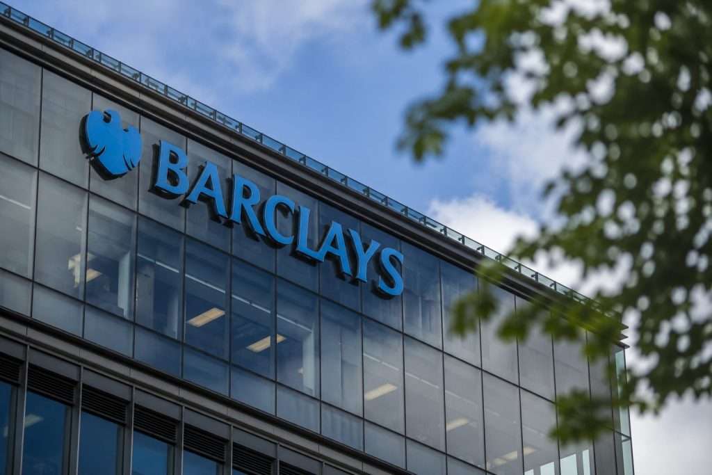 Barclays (LON:BARC) trades higher as £750 million Canary Wharf investment puts buyback plans in focus