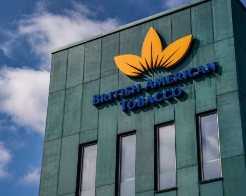 BAT stock lags FTSE as AI cuts face dividend question