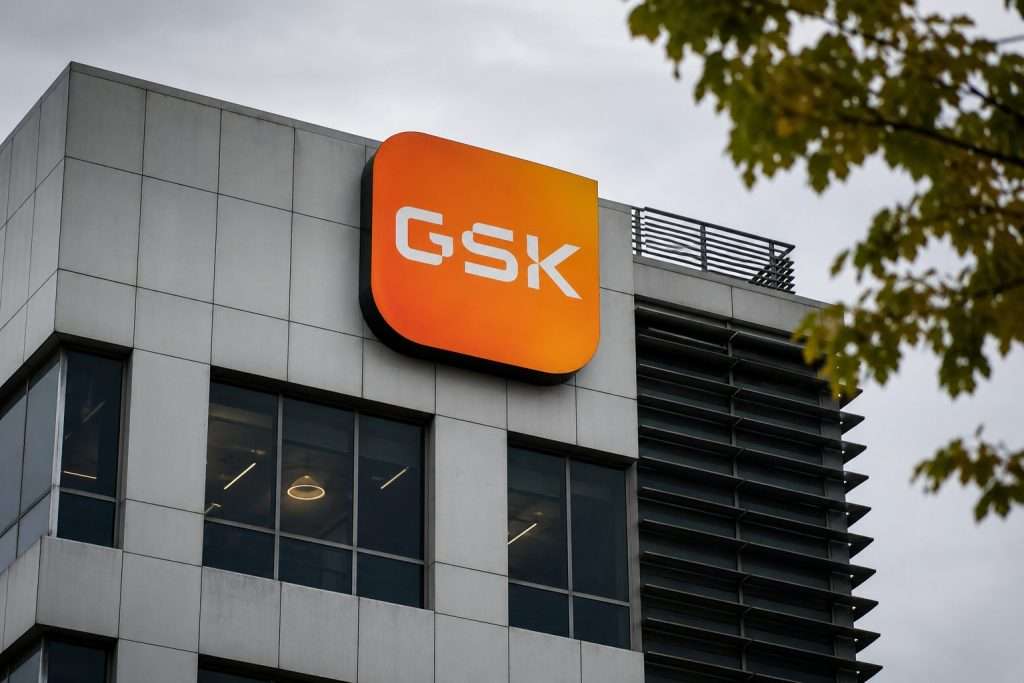 GSK (LON:GSK) bounces, market looks at buyback ahead of Nuvalent cutoff