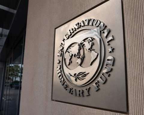 IMF eyes AI leaders as oil-inflation weighs in July update