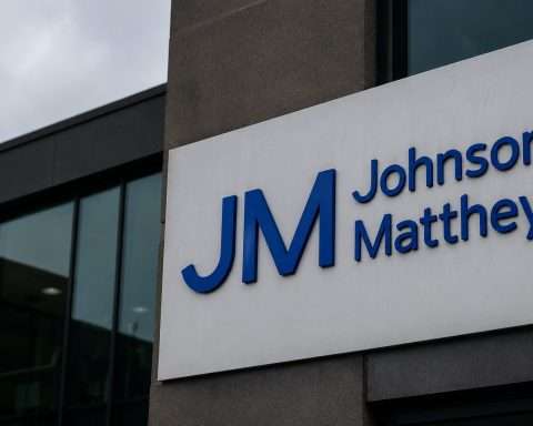 Johnson Matthey (LON:JMAT) hit £1bn cash-return question after China OK on Honeywell deal