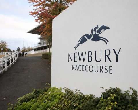 Newbury Racecourse (NYR) discount to book keeps wide on light volume, July races announced