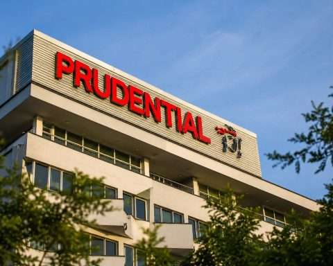 Prudential (LON:PRU) ends 6.5% under 2026 buyback average as investors watch for next HKEX filing
