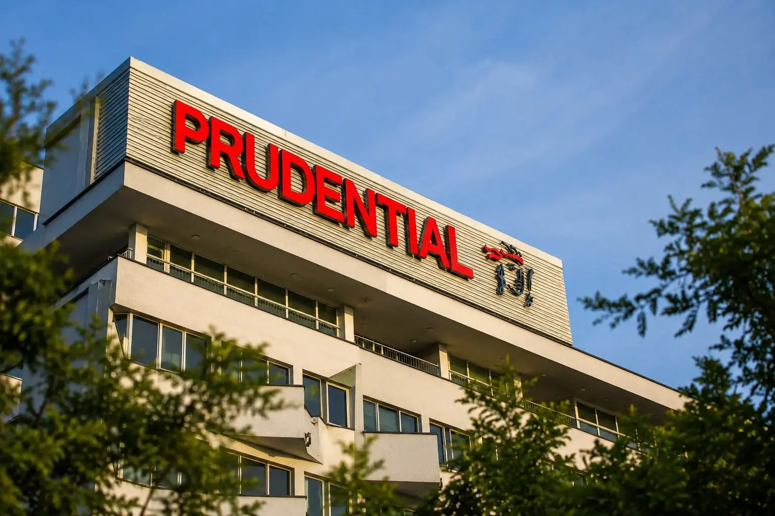 Prudential (LON:PRU) ends 6.5% under 2026 buyback average as investors watch for next HKEX filing