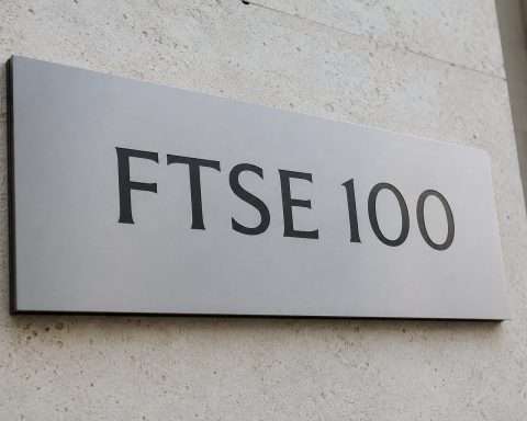 FTSE 100 this week: London stocks focus on single key rate decision