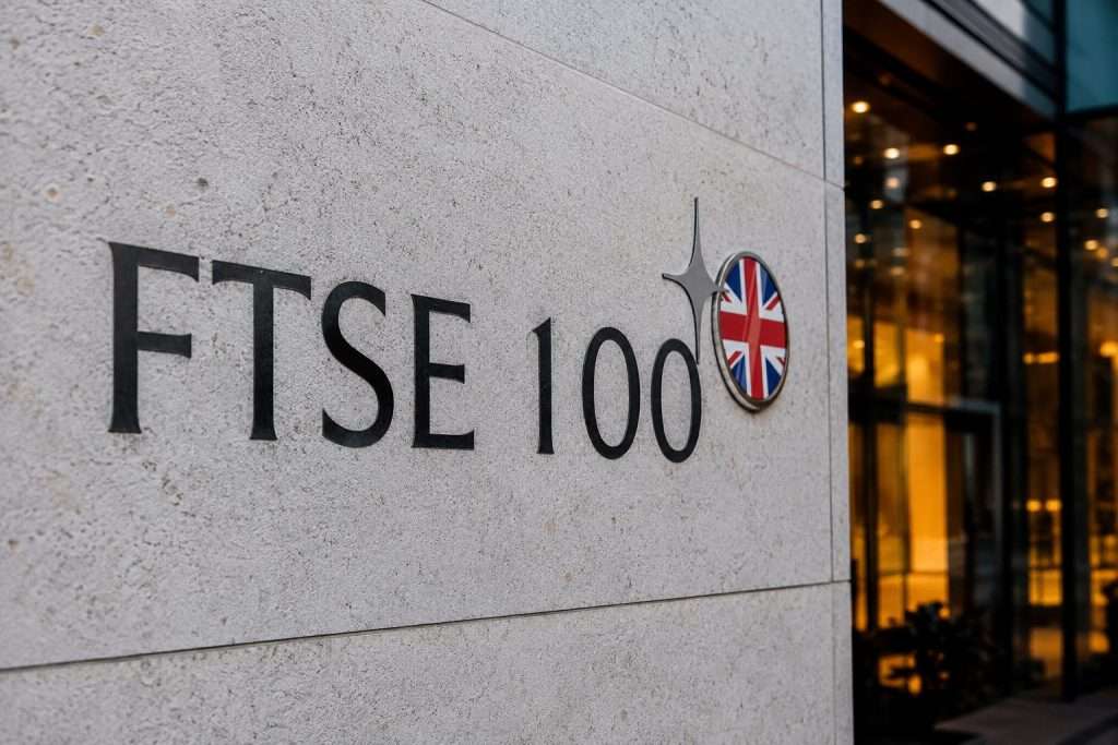FTSE 100 slides as oil rally can’t lift London shares