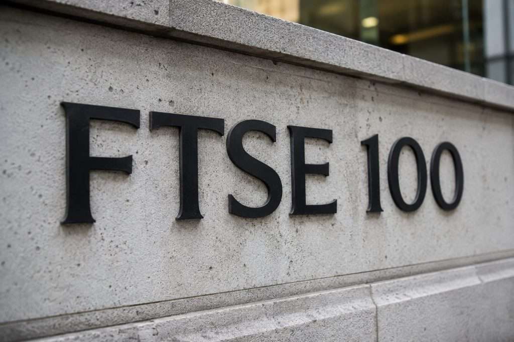 FTSE 100 drops as oil surge stokes rate fears