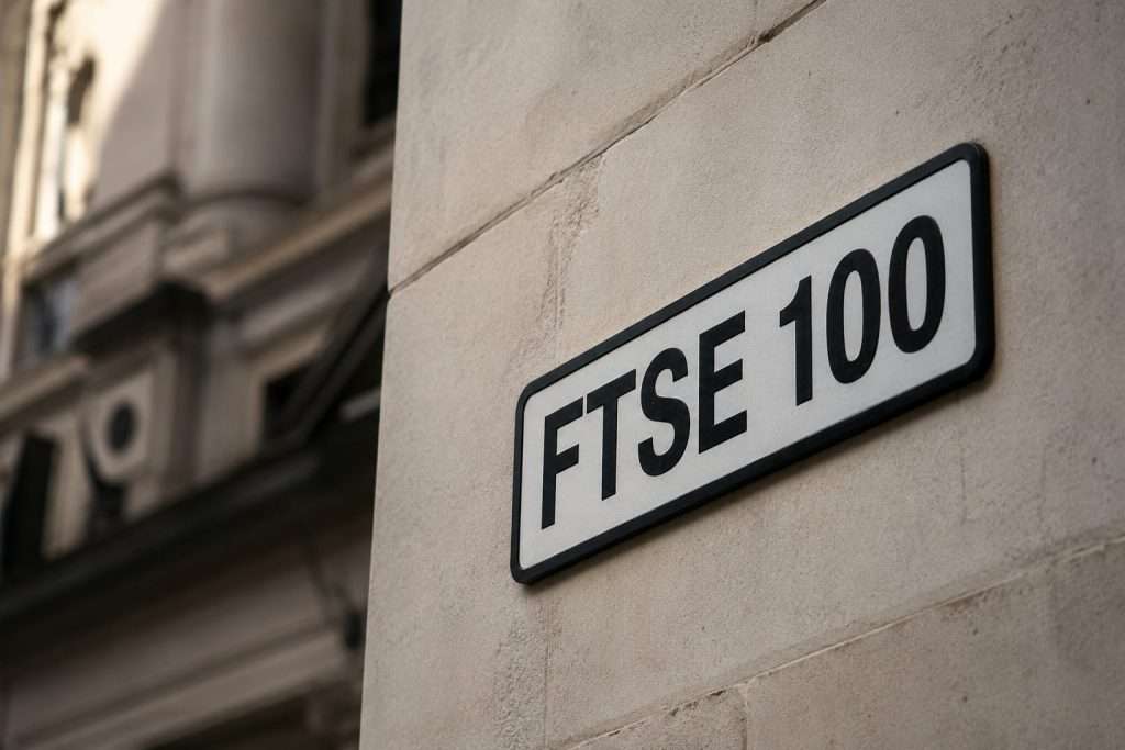 FTSE 100 gains this week on U.S. jobs beat, home data keeps lid on rally