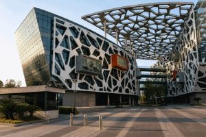 Alibaba to Divest Lingxi Games Amid Jump in AI Expenses